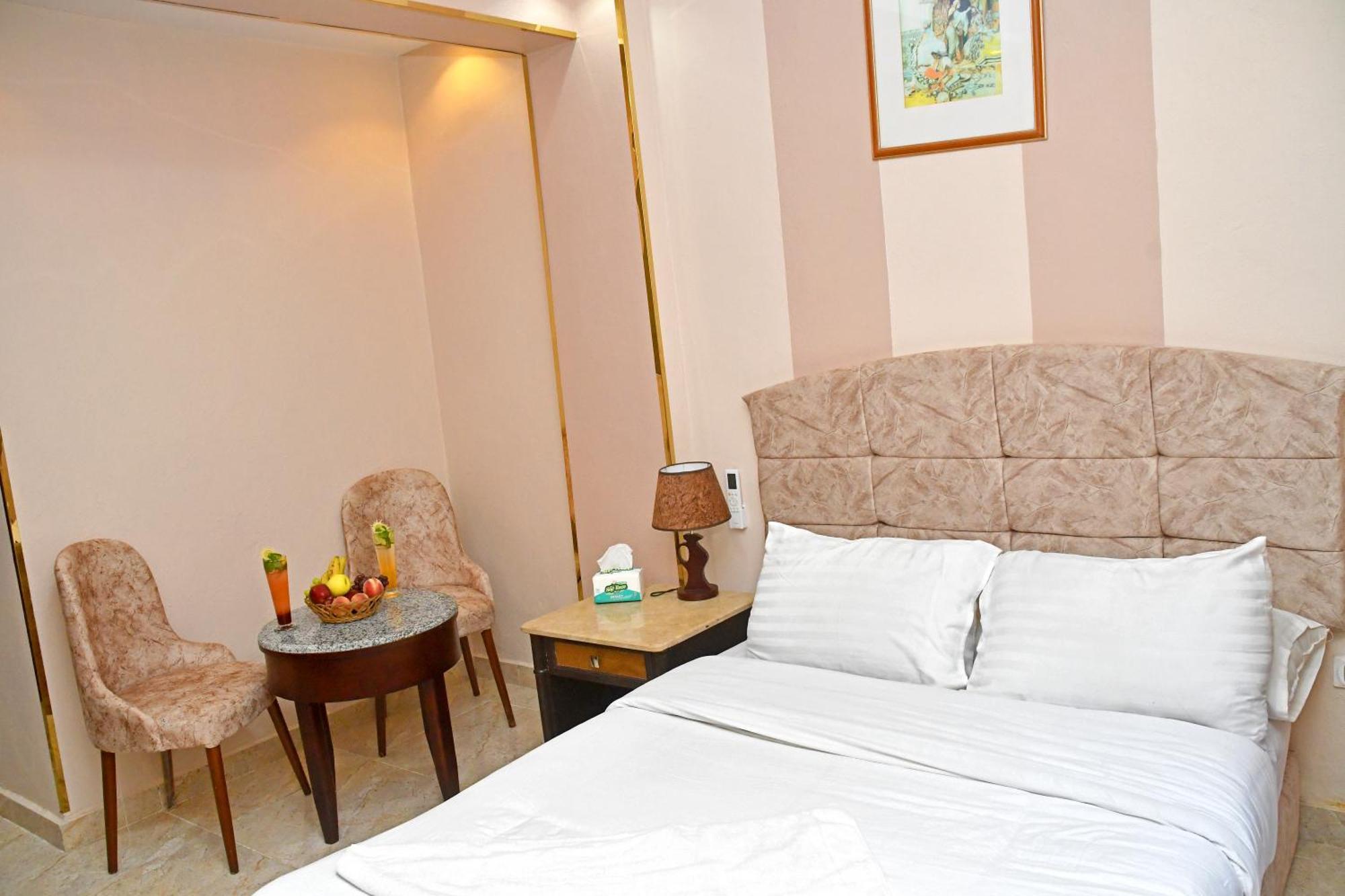 Nun Pyramids Hotel Kafret el-Gabal Habitación foto