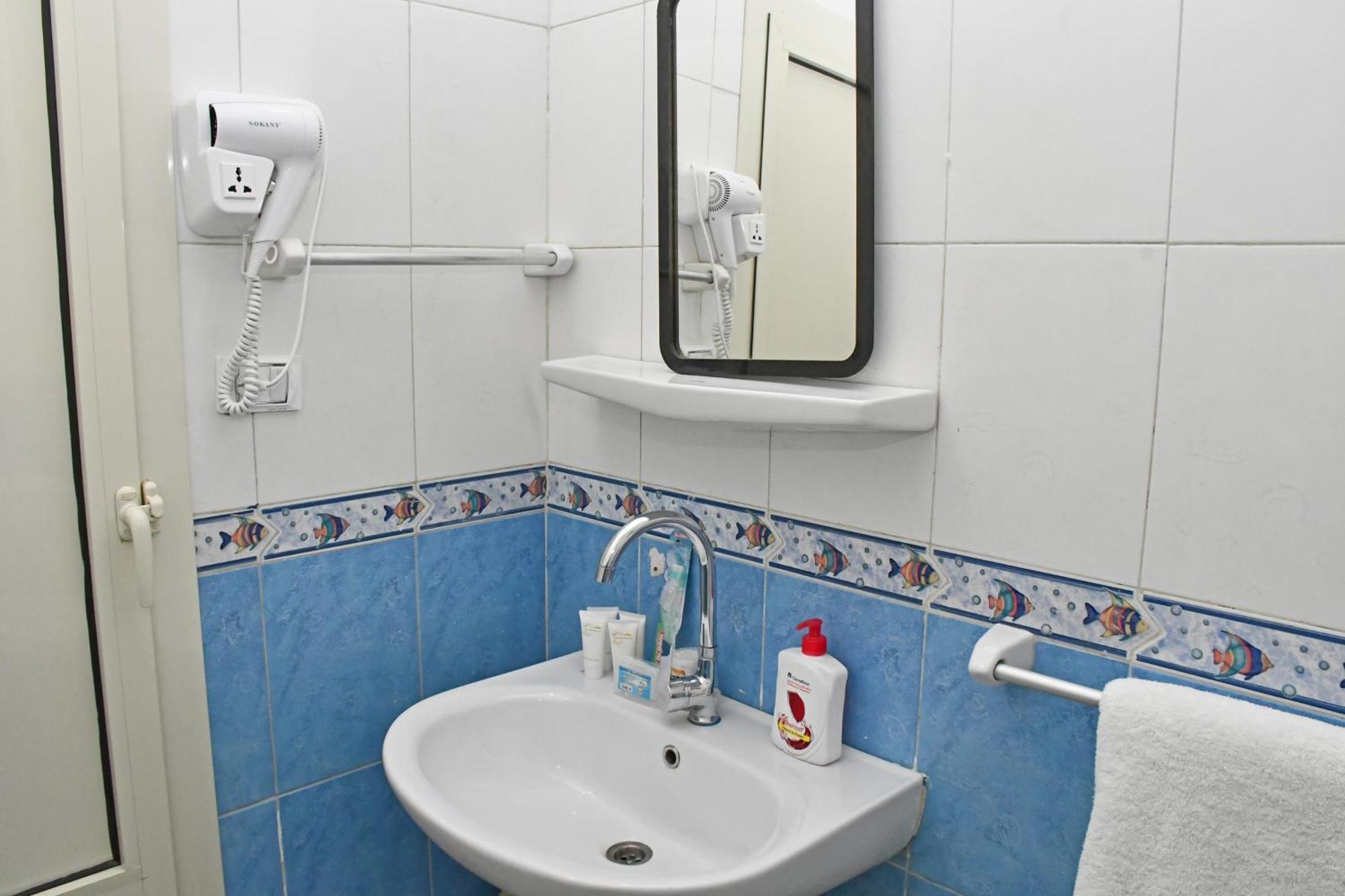 Nun Pyramids Hotel Kafret el-Gabal Habitación foto