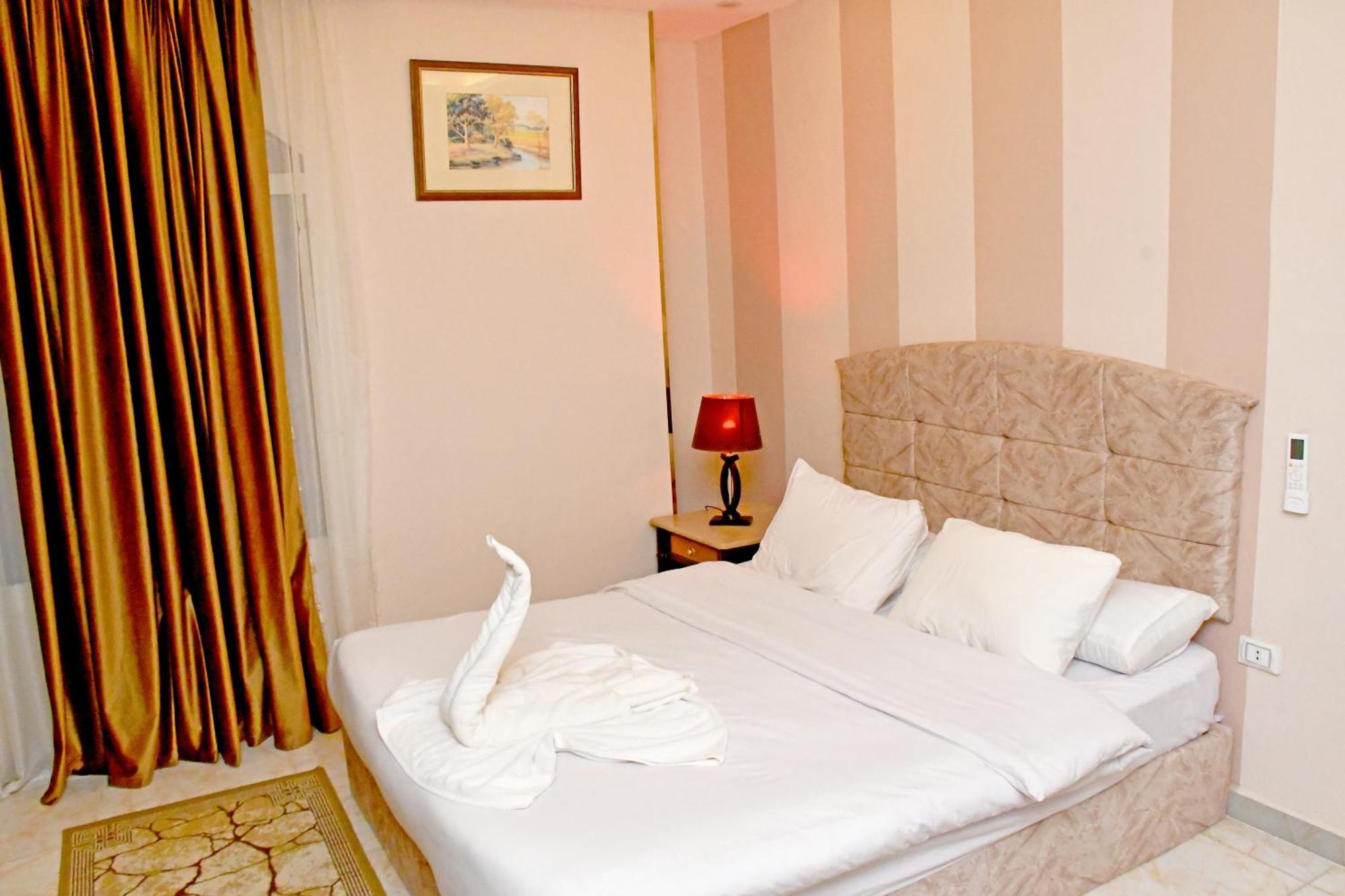 Nun Pyramids Hotel Kafret el-Gabal Habitación foto