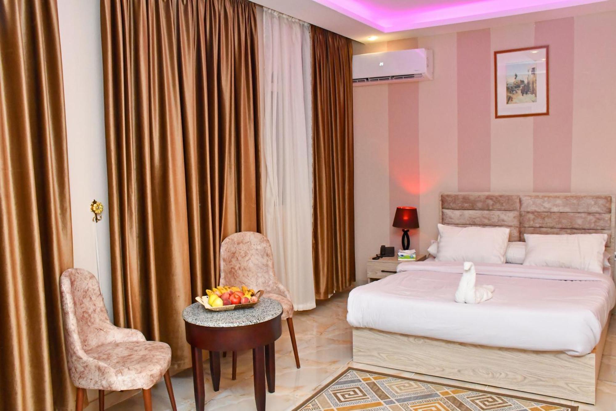Nun Pyramids Hotel Kafret el-Gabal Habitación foto