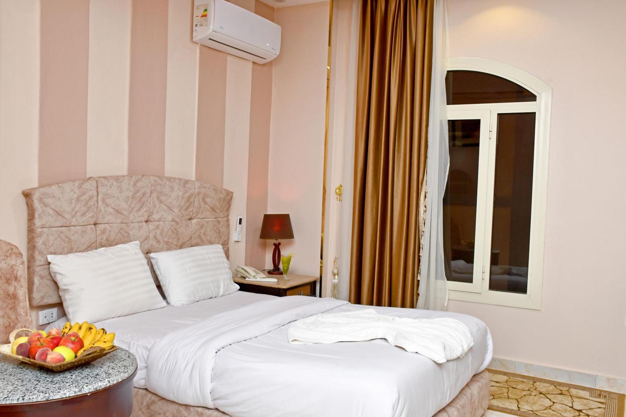 Nun Pyramids Hotel Kafret el-Gabal Habitación foto