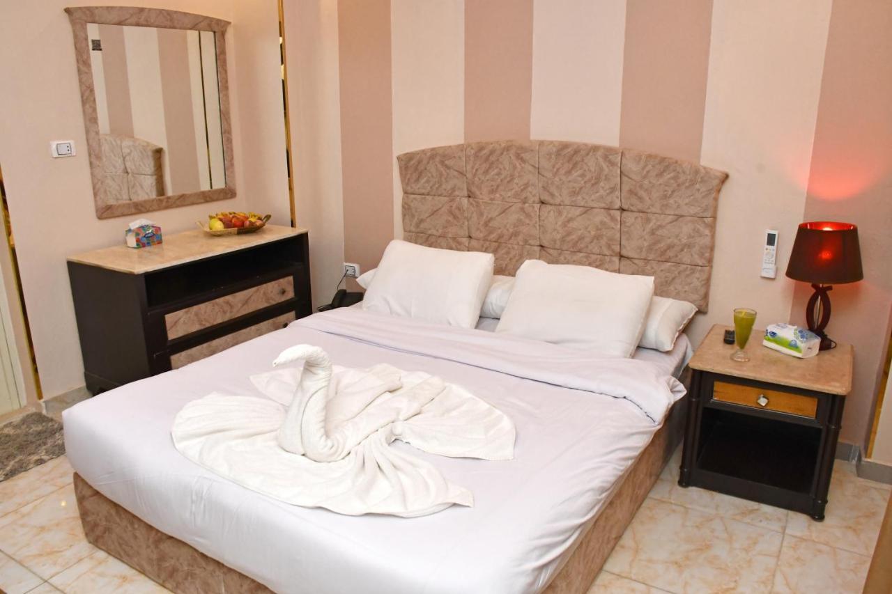 Nun Pyramids Hotel Kafret el-Gabal Habitación foto