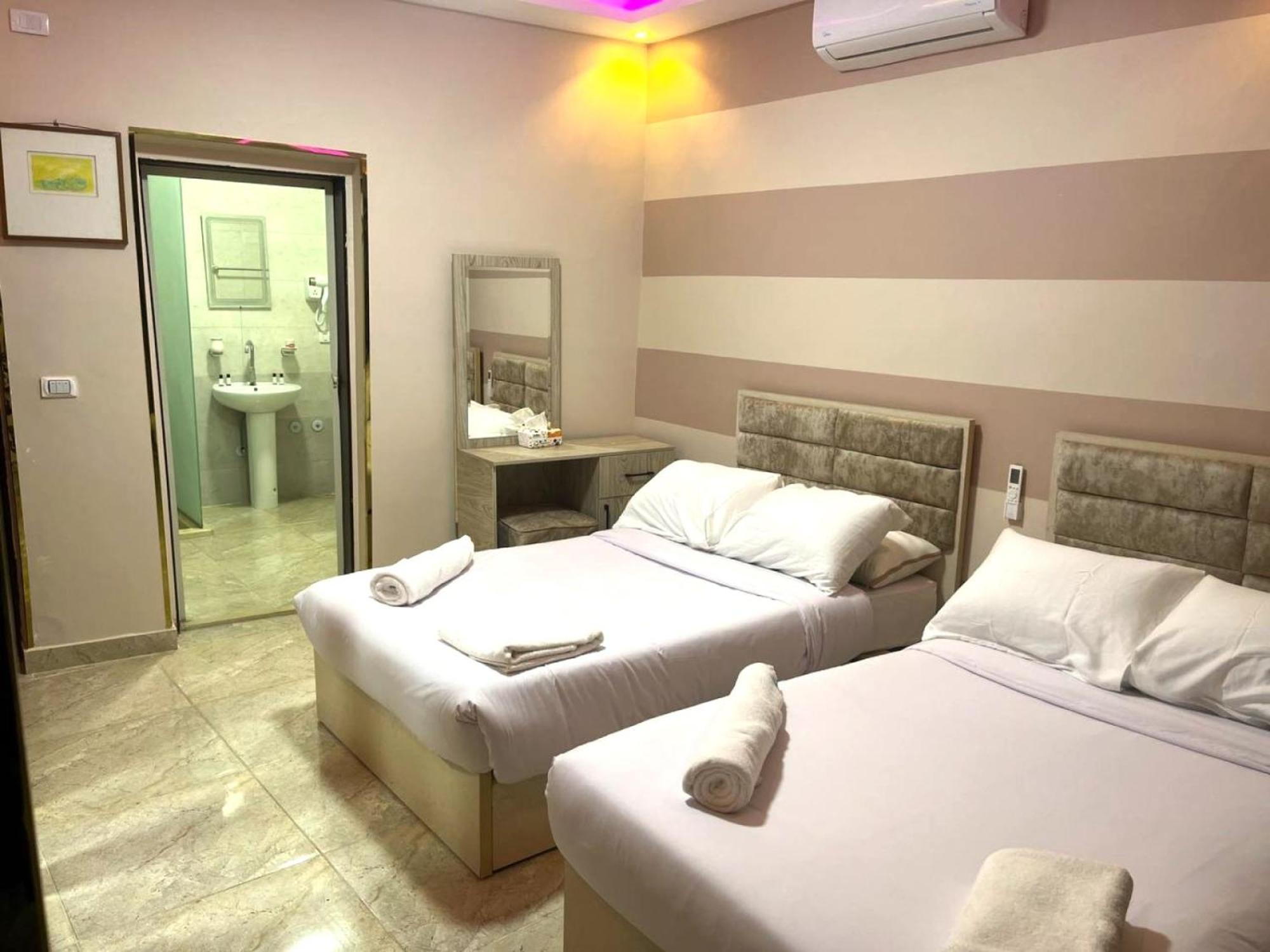 Nun Pyramids Hotel Kafret el-Gabal Habitación foto